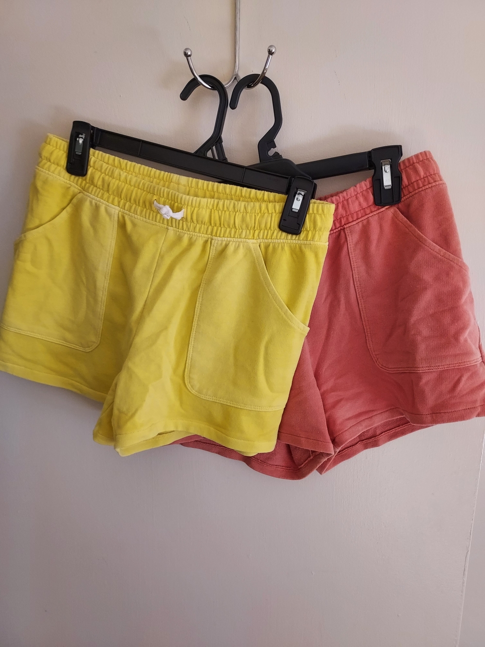 Cat & Jack Bundle Of 2 Yellow And Orange Elastic Waist Knit Shorts